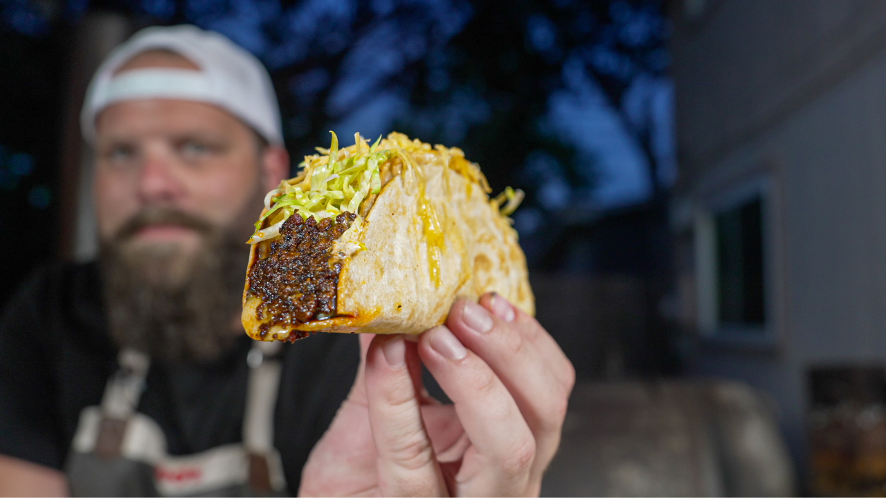Cheesy Gordita Crunch From Scratch!